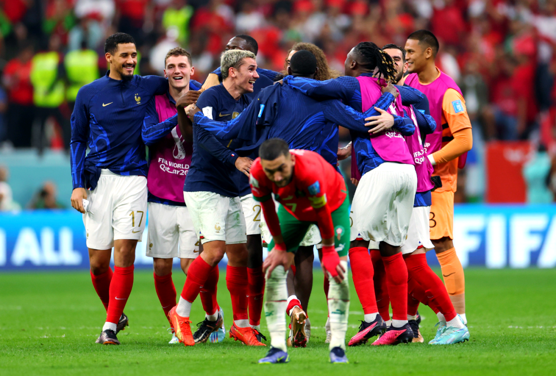 法国战胜阿尔巴尼亚，提前锁定欧洲杯淘汰赛名额