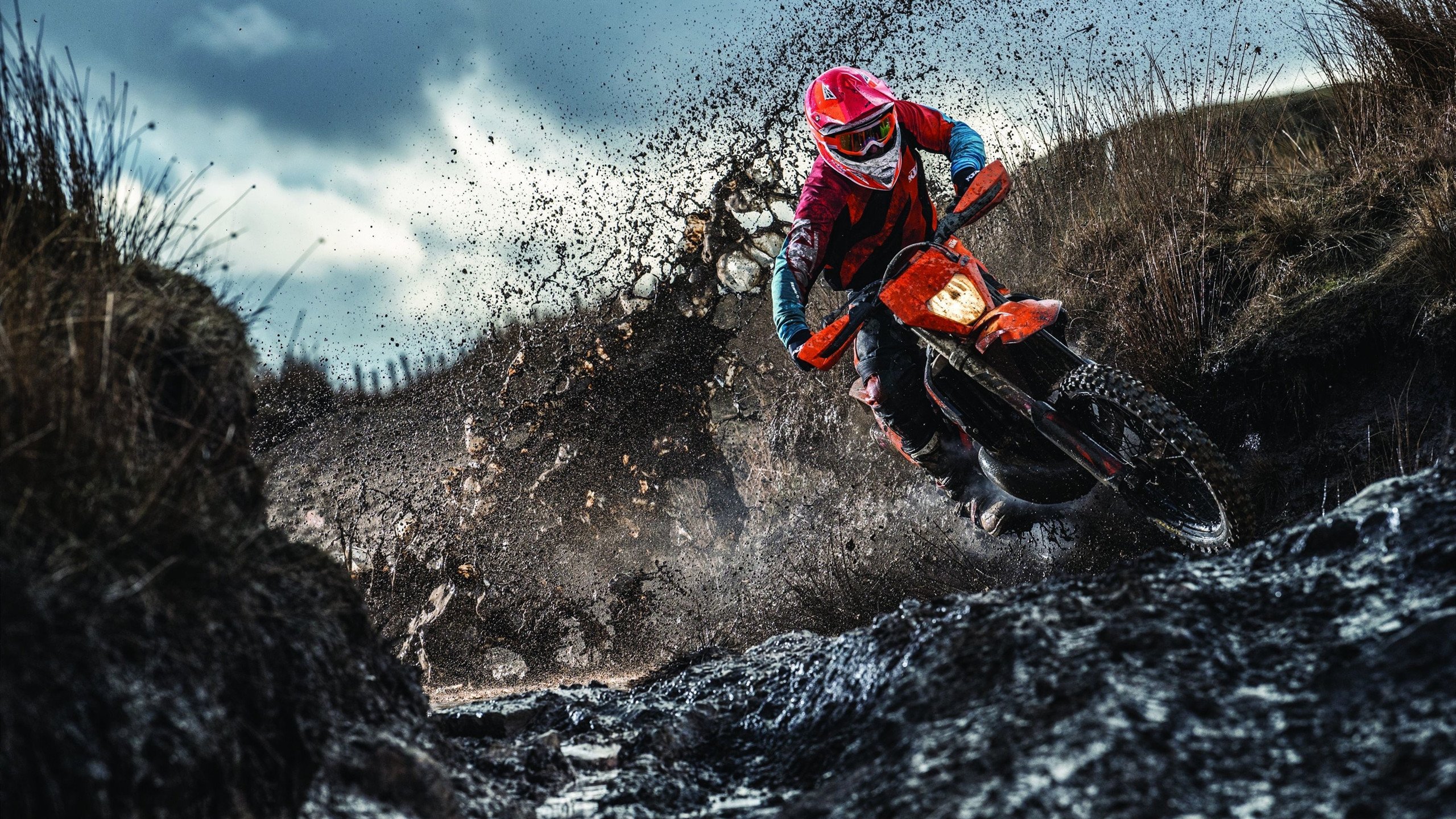 当碾压成为艺术,乌拉圭的战术交响与穆勒的高光独奏