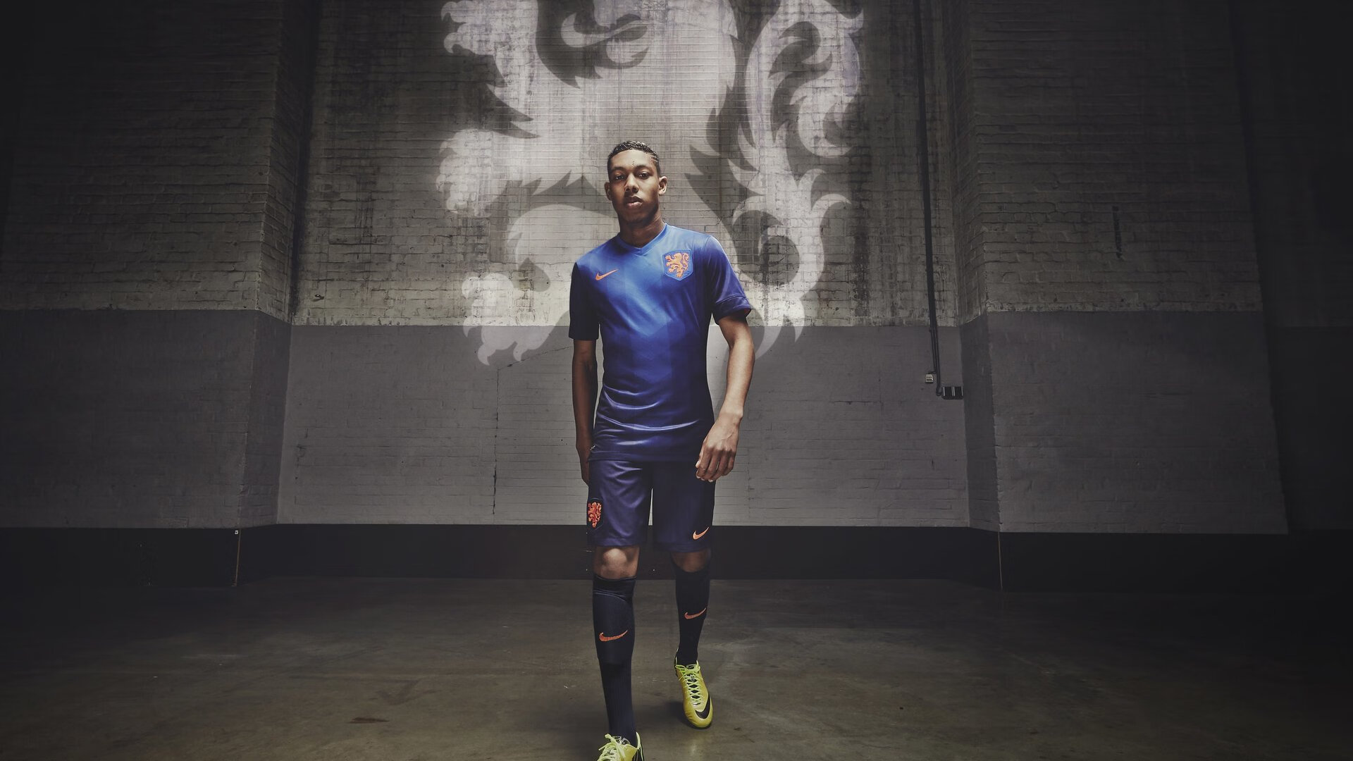 红土之王跨界征服，纳达尔蒙特卡洛大师赛横扫ATP总决赛的战术革命